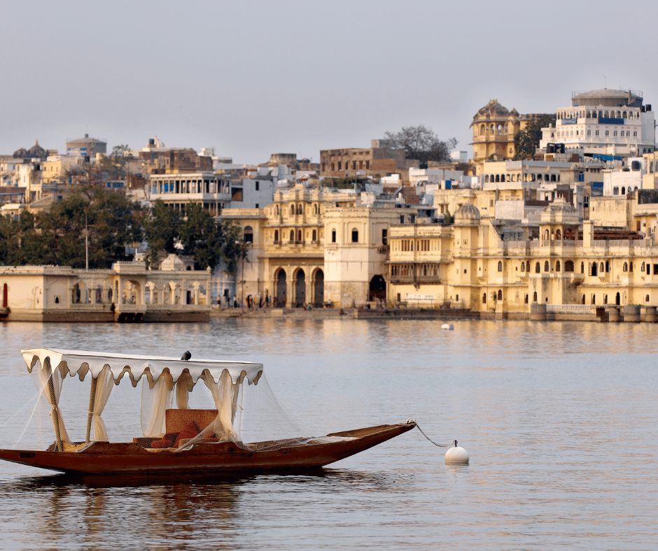 Udaipur (City of Lakes)